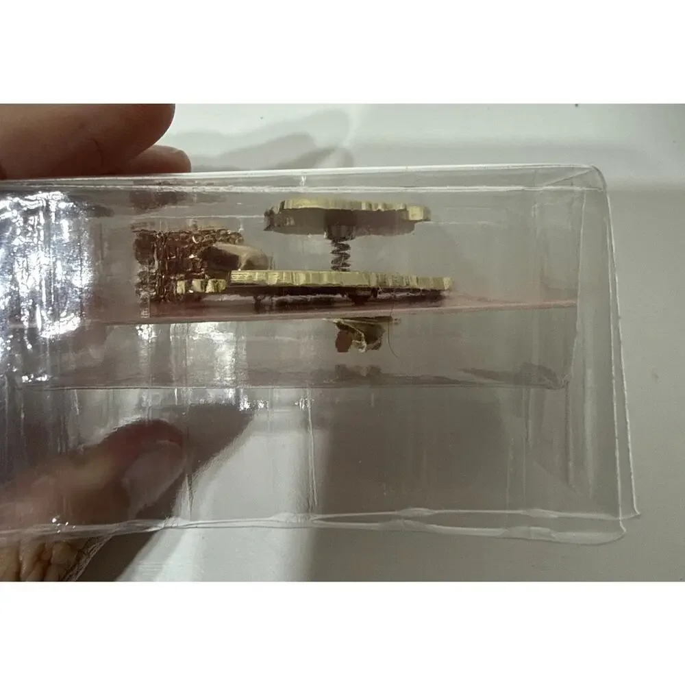 2025 Miniso Sanrio Surprise Box Badge My Melody Metal Pin 3D Jewelry Opened‎ Box